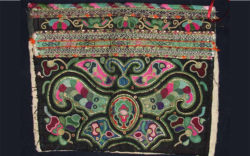 Holman Hawes Collection- Tribal textiles image