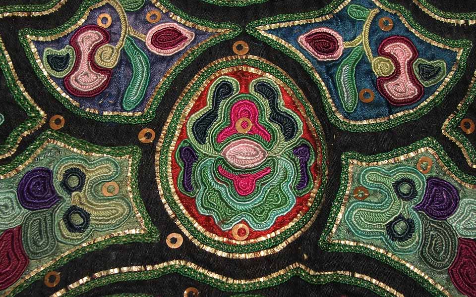 Holman Hawes Collection- Tribal textiles image