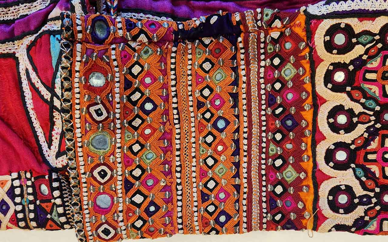 Holman Hawes Collection- Tribal textiles image