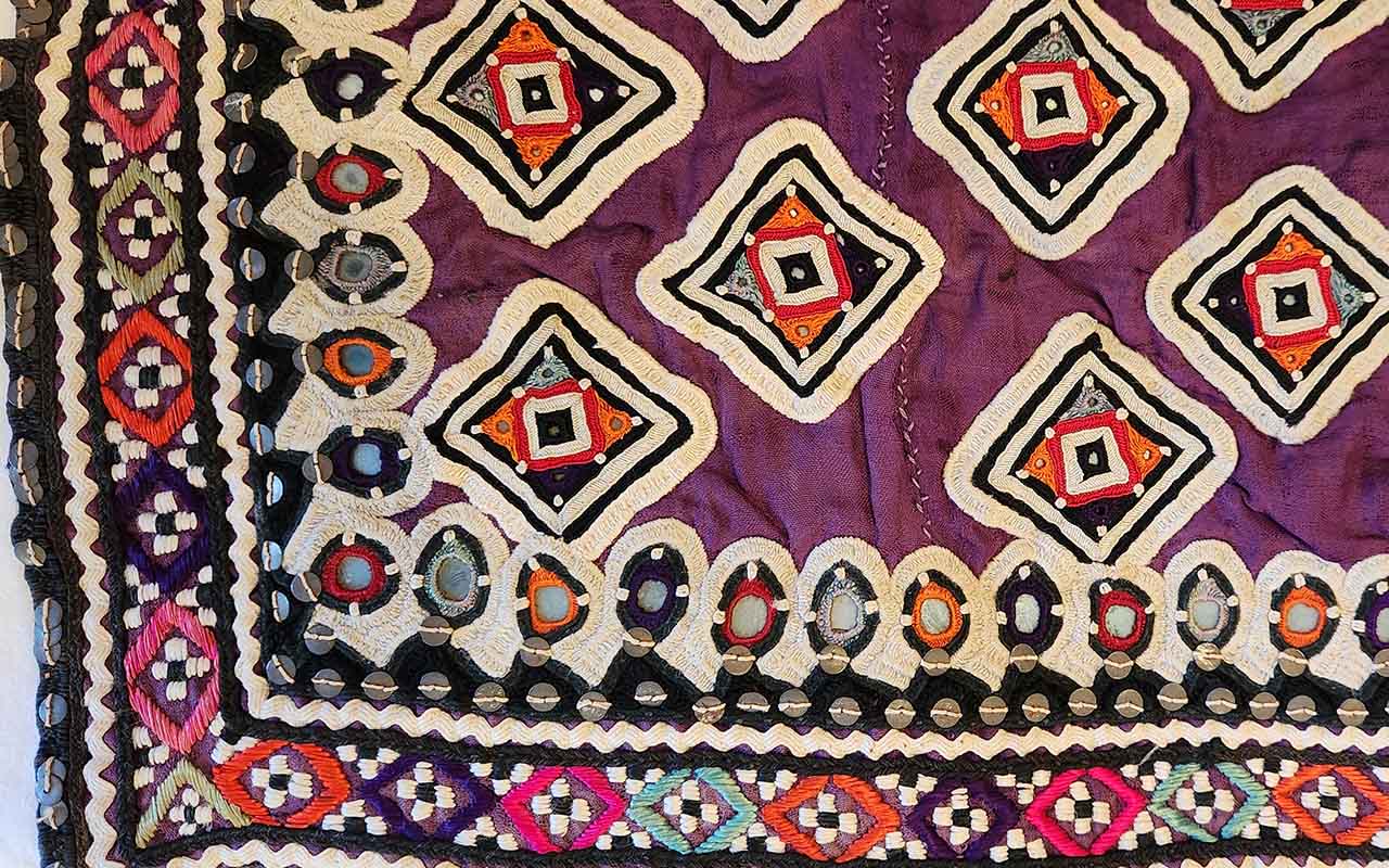 Holman Hawes Collection- Tribal textiles image