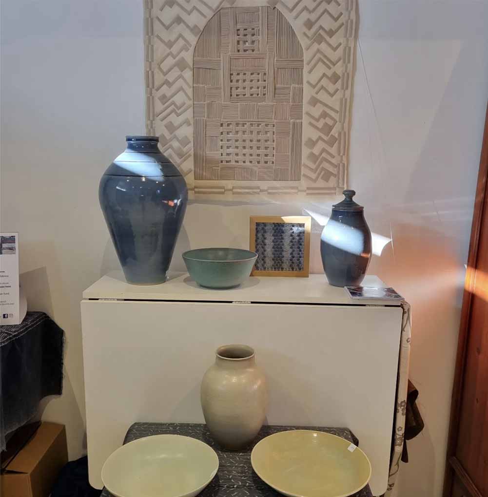 Robert Hawes Ceramics - MOS