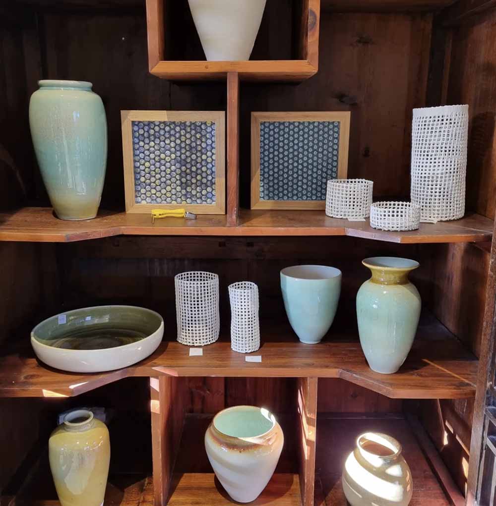 Robert Hawes Ceramics - MOS
