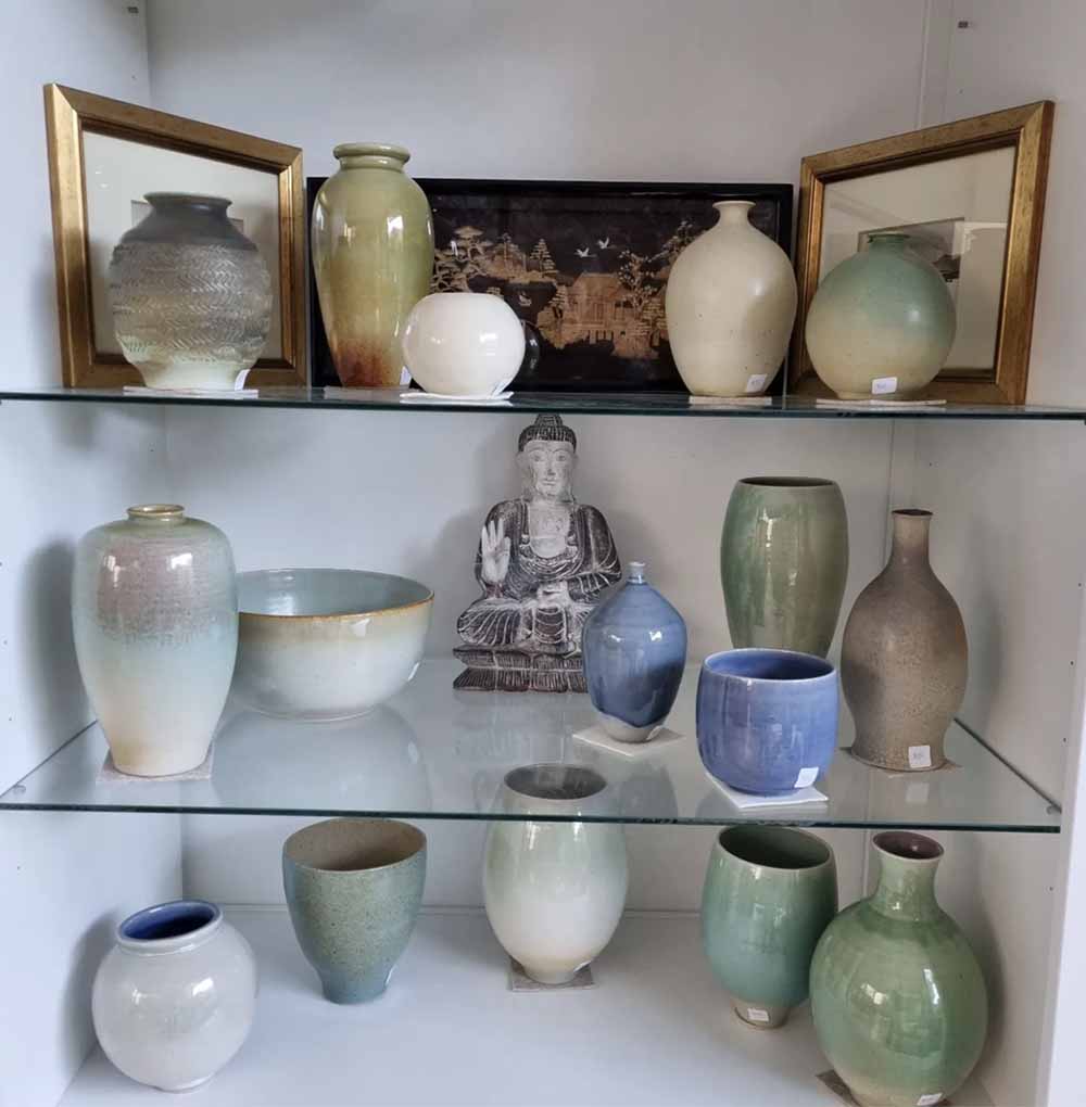 Robert Hawes Ceramics - MOS