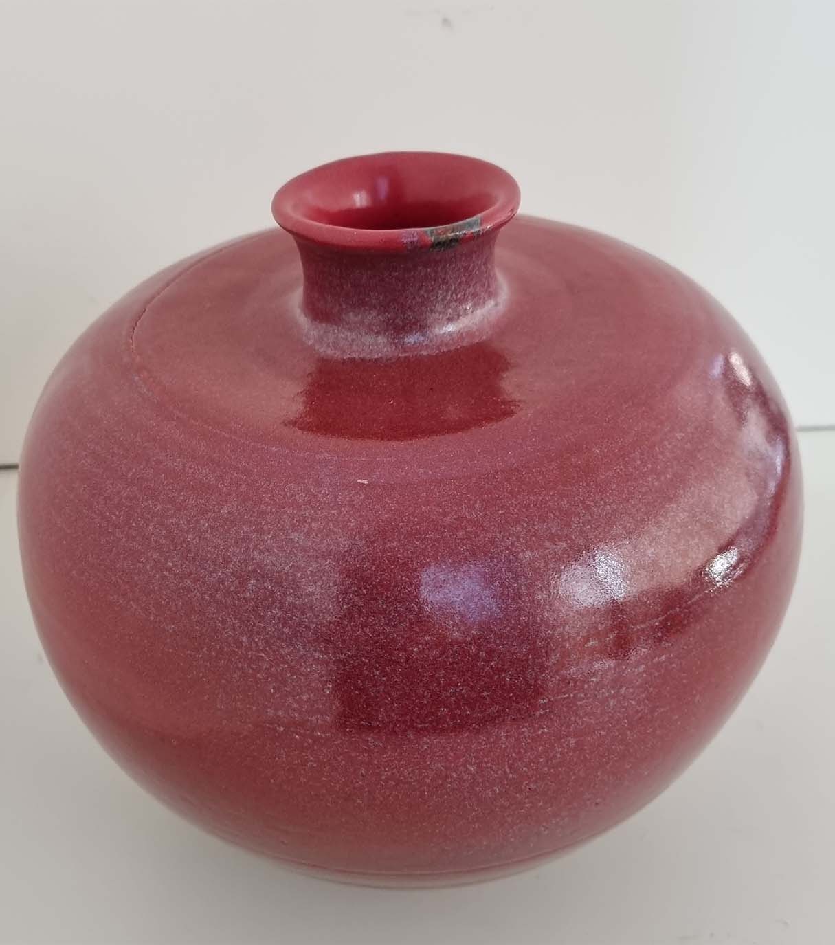 Robert Hawes Ceramics - MOS